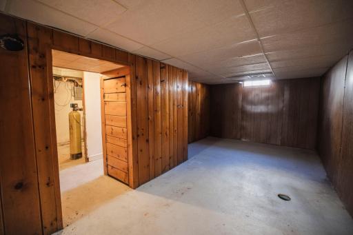 406 W 11th Street, Morris, MN 56267