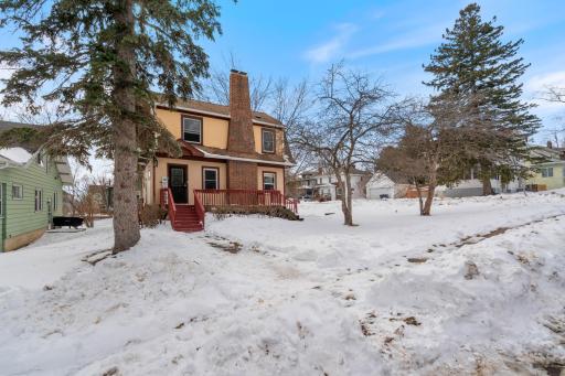 627 N 20th Avenue E, Duluth, MN 55812