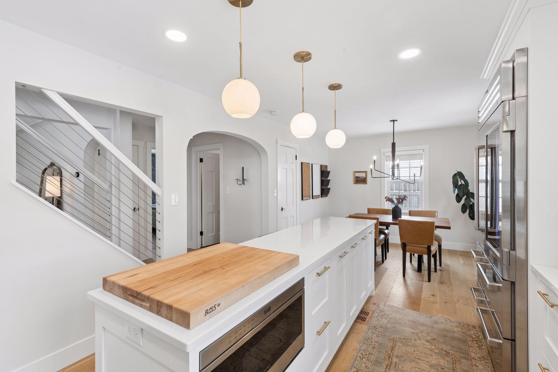 3825 Inglewood Avenue South - Spacecrafting - 0025.jpg