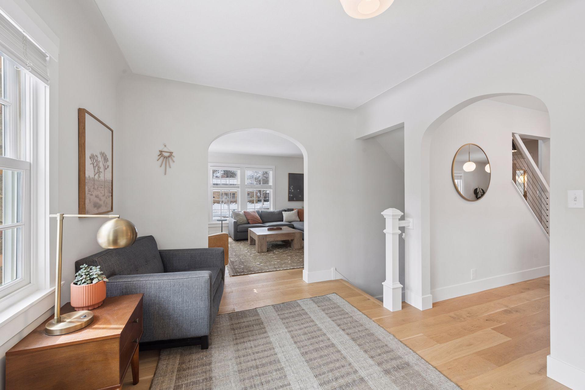 3825 Inglewood Avenue South - Spacecrafting - 0019.jpg