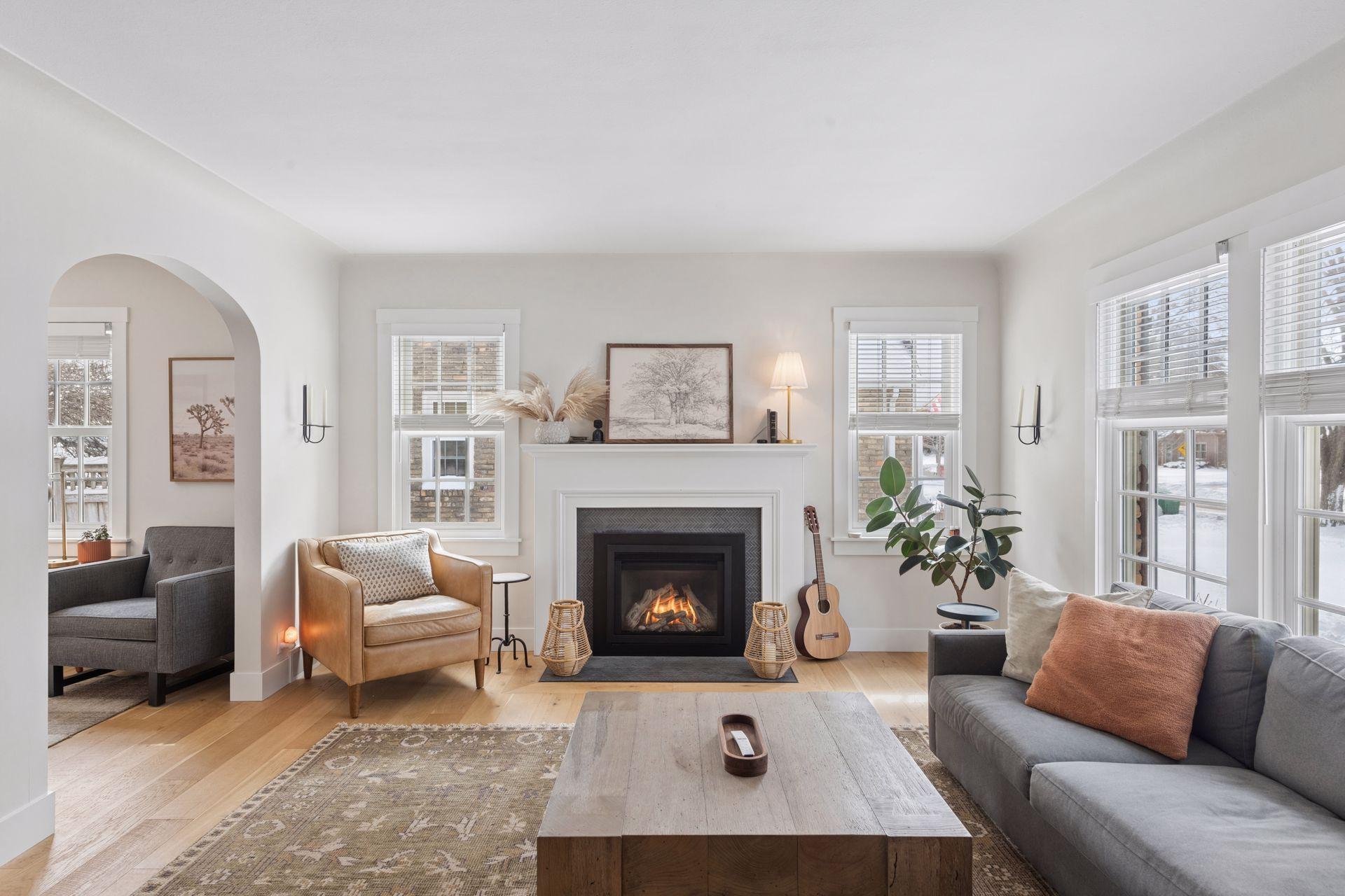 3825 Inglewood Avenue South - Spacecrafting - 0014.jpg