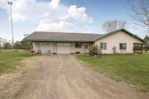 16947 110th Avenue, Milaca, MN 56353