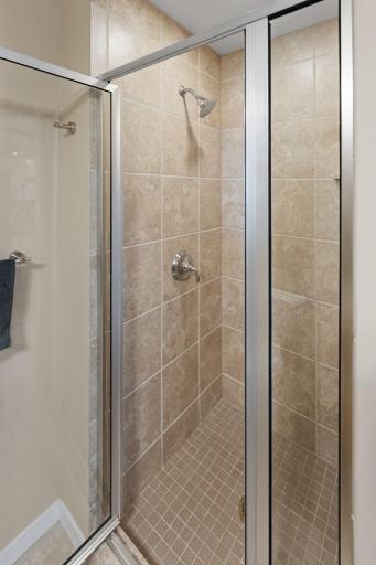100 3rd Avenue S, 2604, Minneapolis, MN 55401