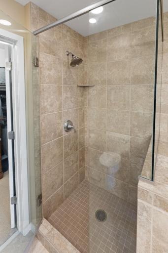 100 3rd Avenue S, 2604, Minneapolis, MN 55401