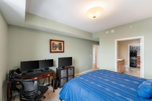 100 3rd Avenue S, 2604, Minneapolis, MN 55401