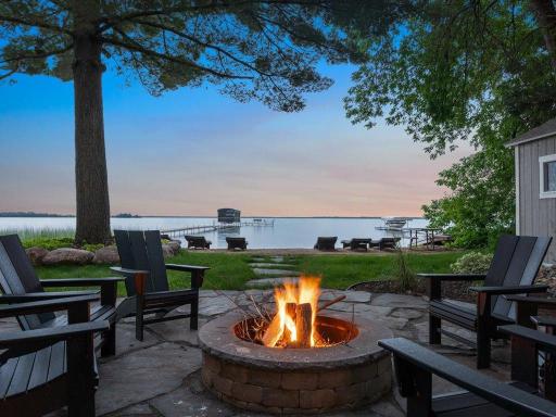 9286 Edgewater Circle S, Pequot Lakes, MN 56472