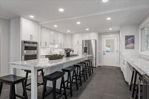9286 Edgewater Circle S, Pequot Lakes, MN 56472