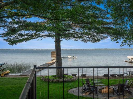 9286 Edgewater Circle S, Pequot Lakes, MN 56472