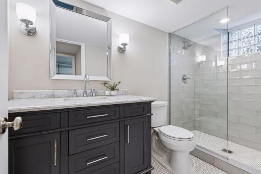 1804 W 49th Street, Minneapolis, MN 55419