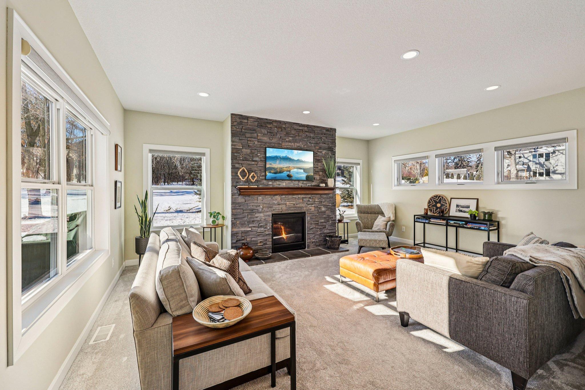 6-web-or-mls-Cutacross Rd-S2901-006.jpg