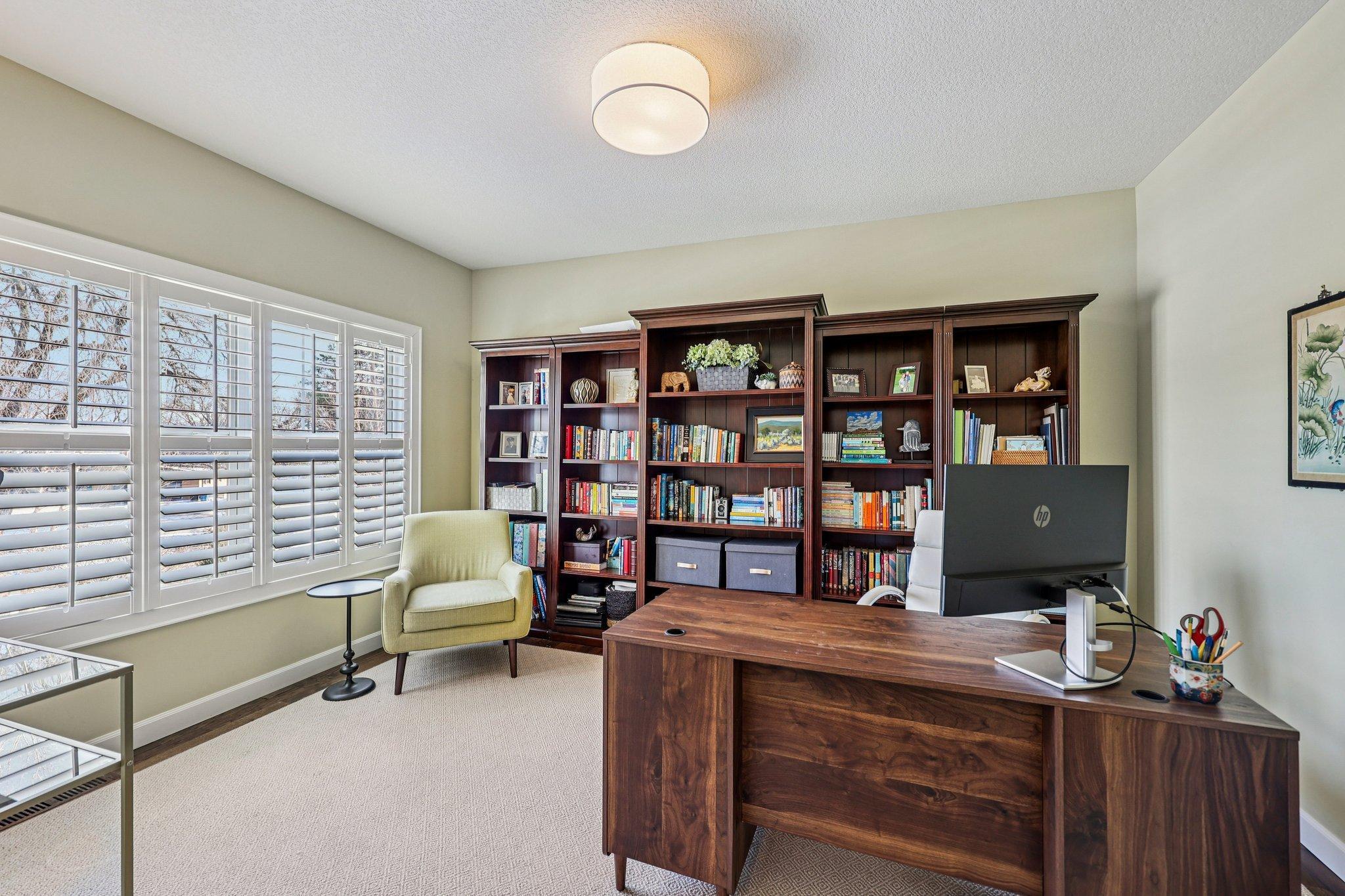 17-web-or-mls-Cutacross Rd-S2901-017.jpg