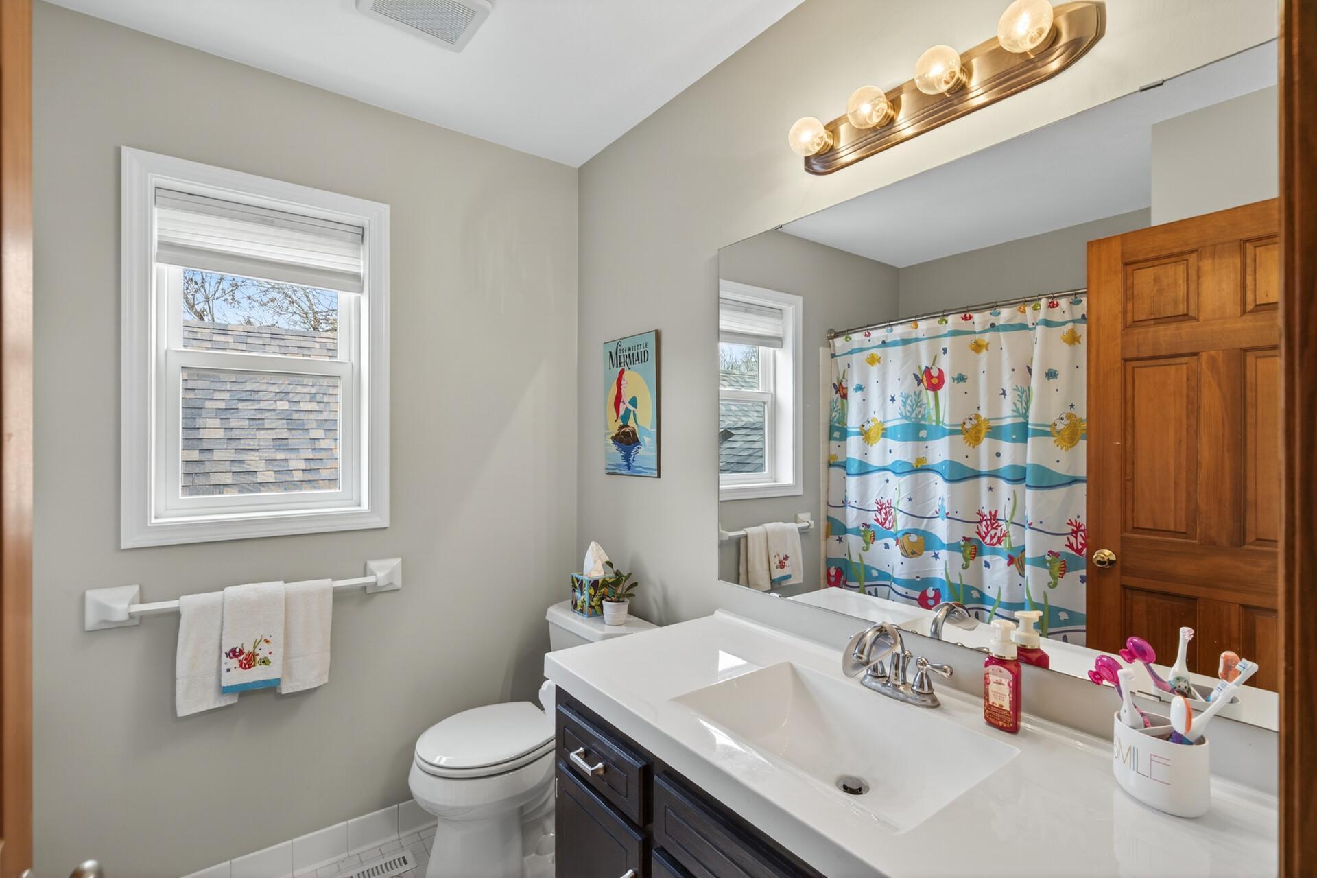 Second floor full bath