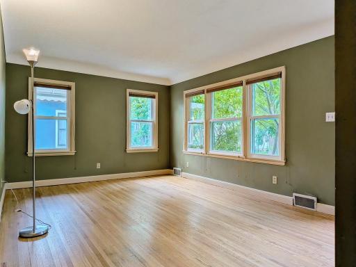 1515 California Street NE, Minneapolis, MN 55413
