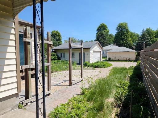 1515 California Street NE, Minneapolis, MN 55413