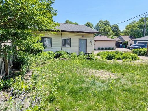 1515 California Street NE, Minneapolis, MN 55413