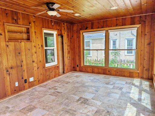 1515 California Street NE, Minneapolis, MN 55413