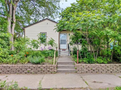 1515 California Street NE, Minneapolis, MN 55413