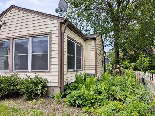 1515 California Street NE, Minneapolis, MN 55413