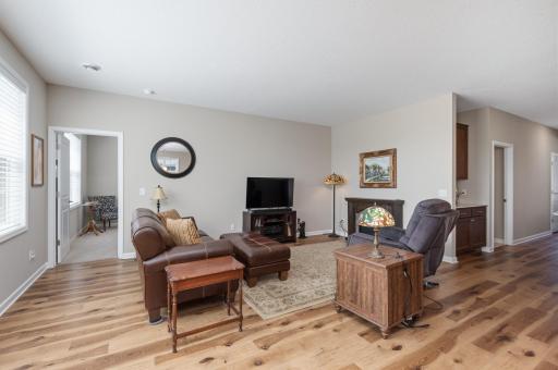 1157 Fabel Lane, Waconia, MN 55387