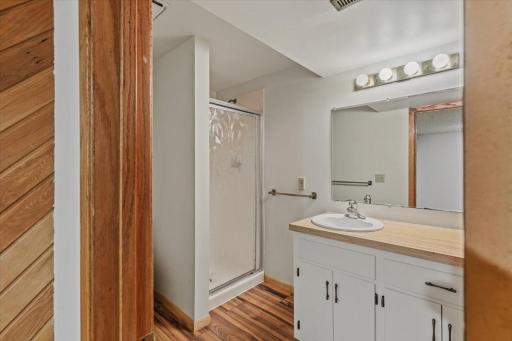 175 W Kraft Road, Saint Paul, MN 55118
