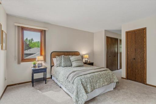 175 W Kraft Road, Saint Paul, MN 55118
