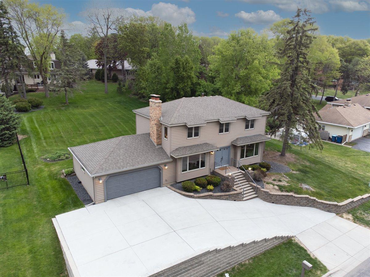 Welcome to 175 Kraft Rd. W.