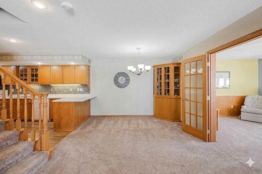 Dinning room 2.jpg