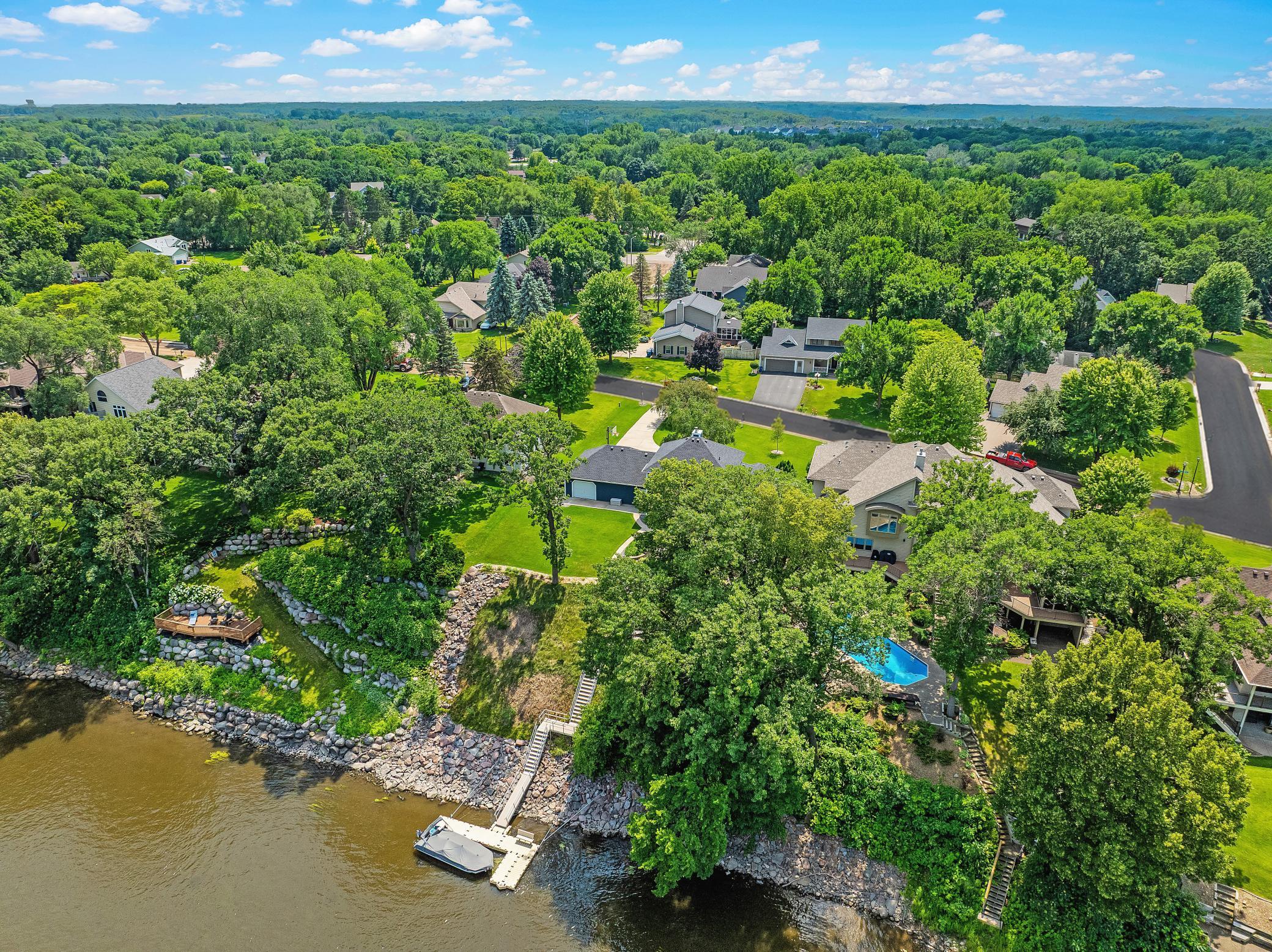 Bike or boat to Mississippi Crossings and enjoy dinner at Char Blu or boat up the Rum River and dock in downtown Anoka for an afternoon of free concerts at the Riverfront Memorial Park.