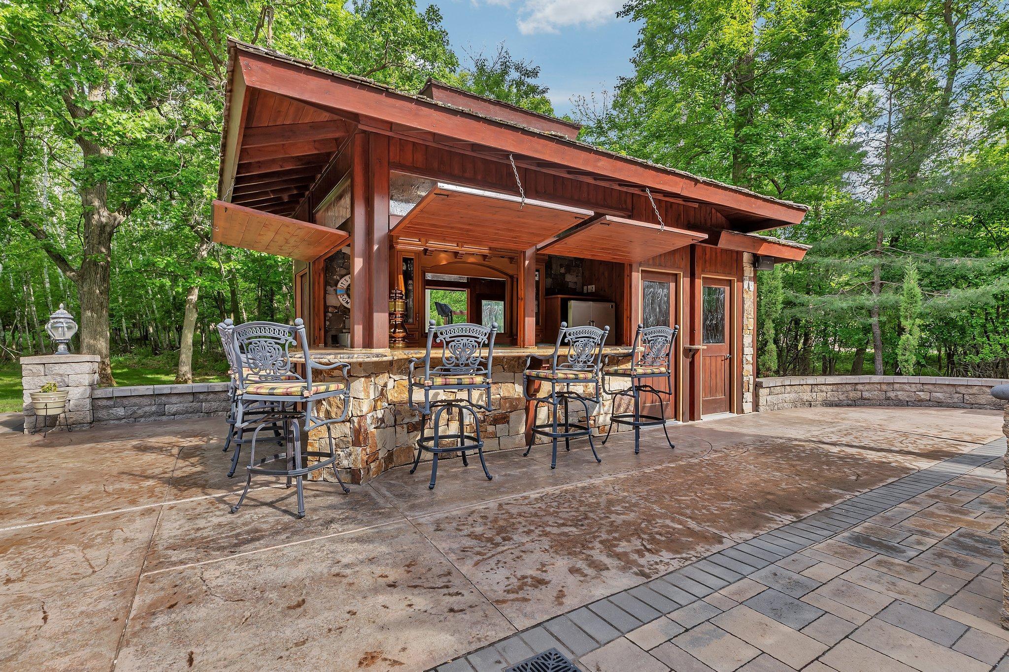 Outdoor wet bar with bathroom!