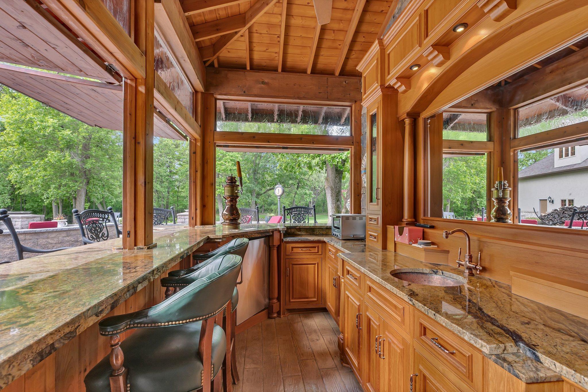 Granite tops on and outdoor bar!