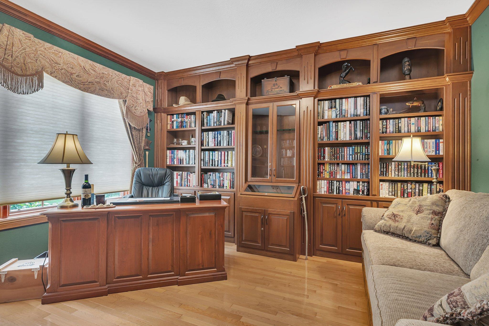 Beautiful Book Shelves!