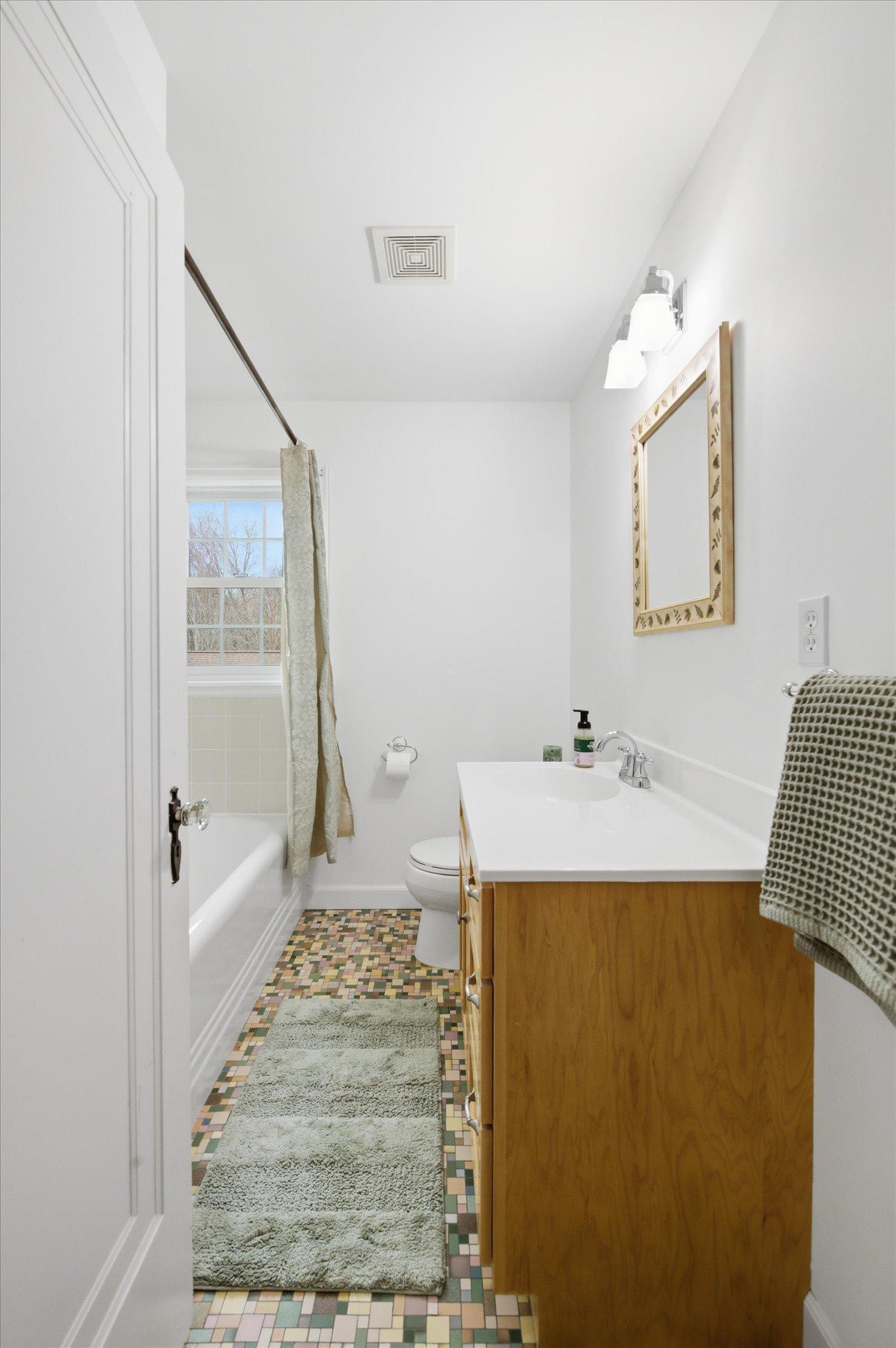 33-5216 Logan Ave S [2958851]- 033.jpg