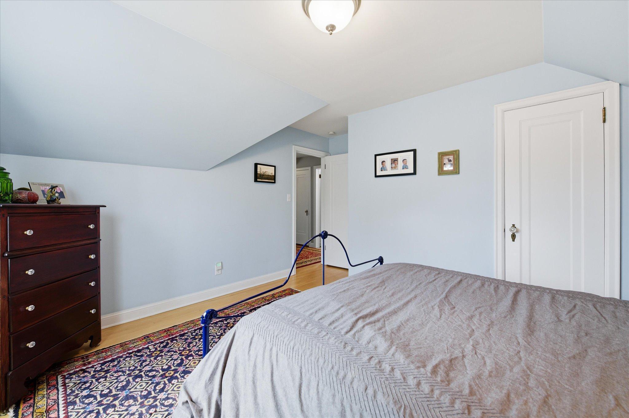 36-5216 Logan Ave S [2958851]- 036.jpg