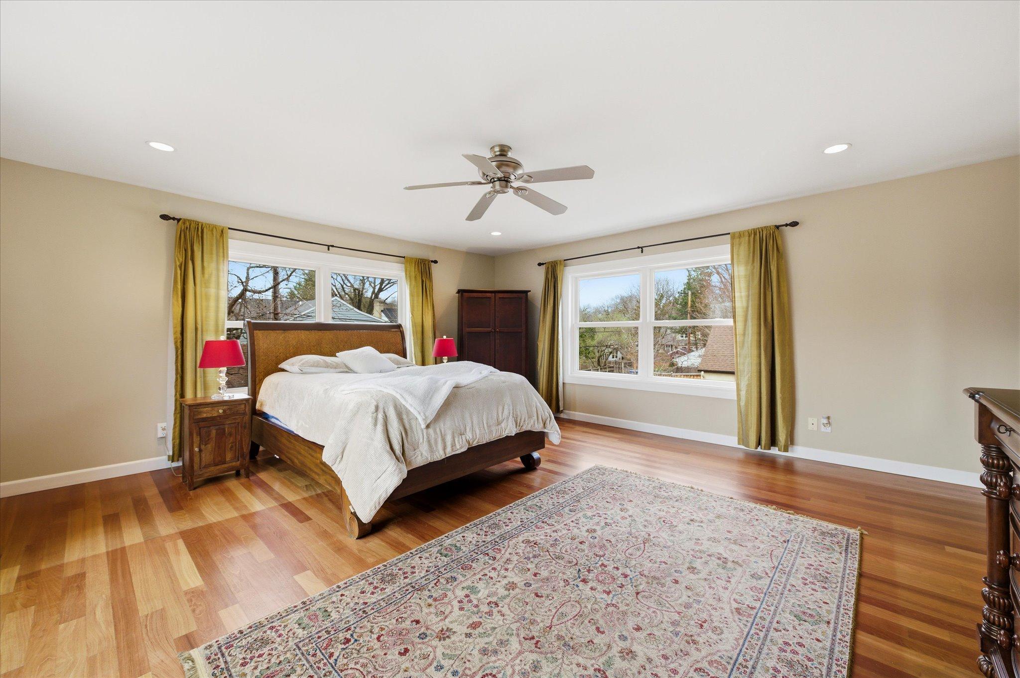 25-5216 Logan Ave S [2958851]- 025.jpg