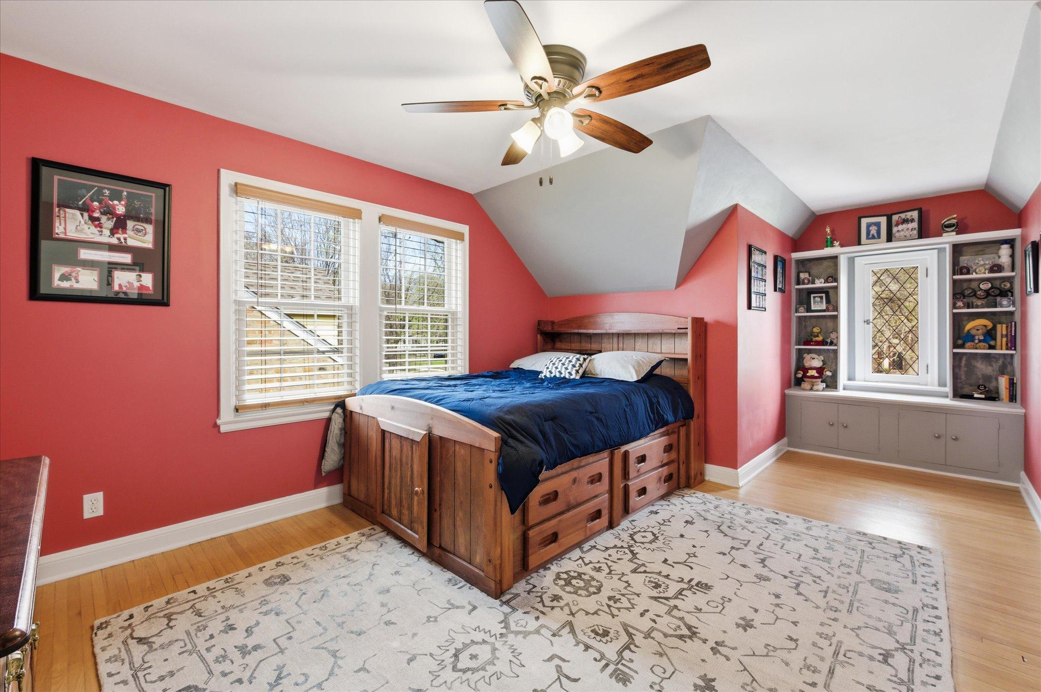 30-5216 Logan Ave S [2958851]- 030.jpg