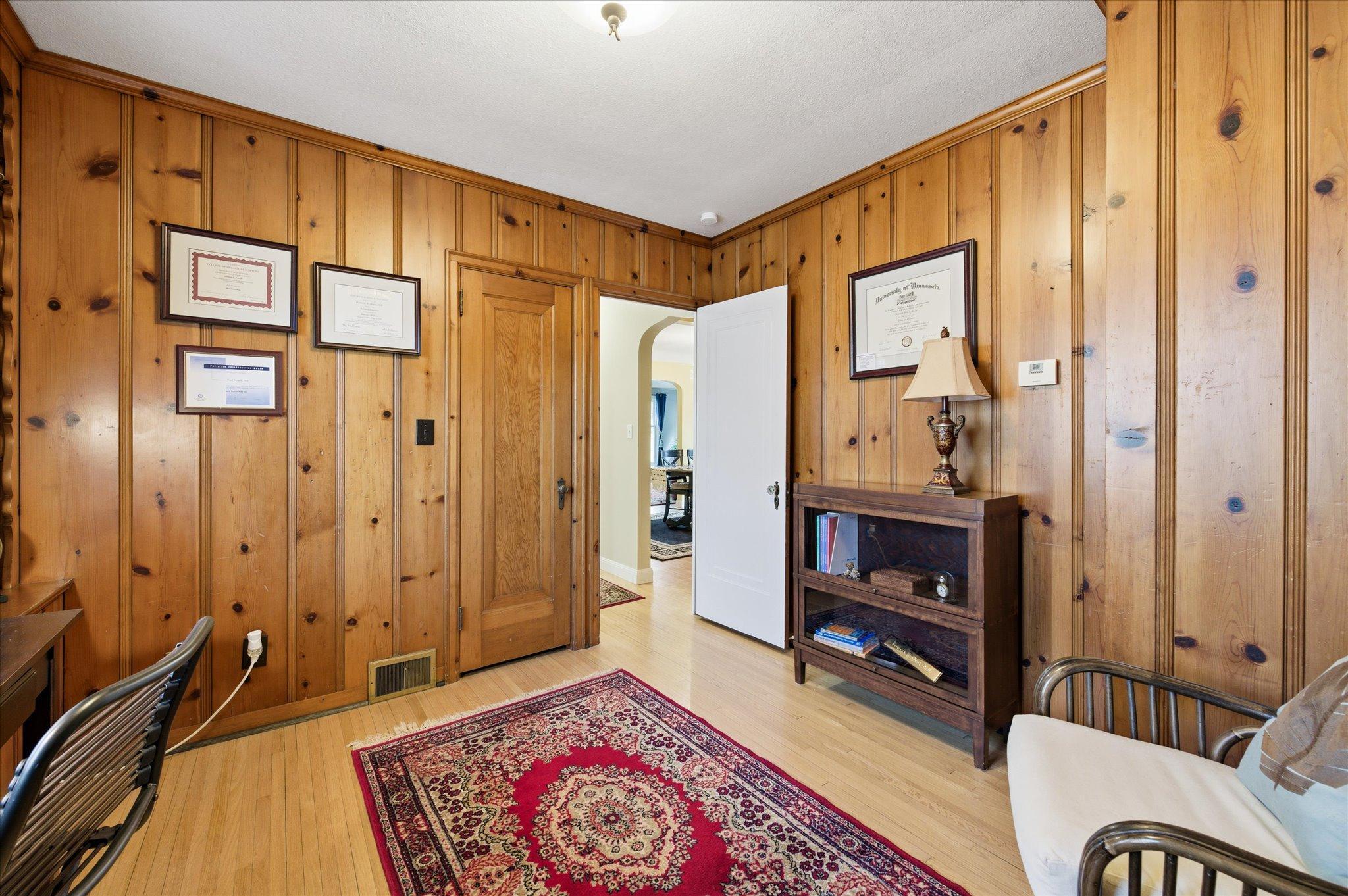 22-5216 Logan Ave S [2958851]- 022.jpg