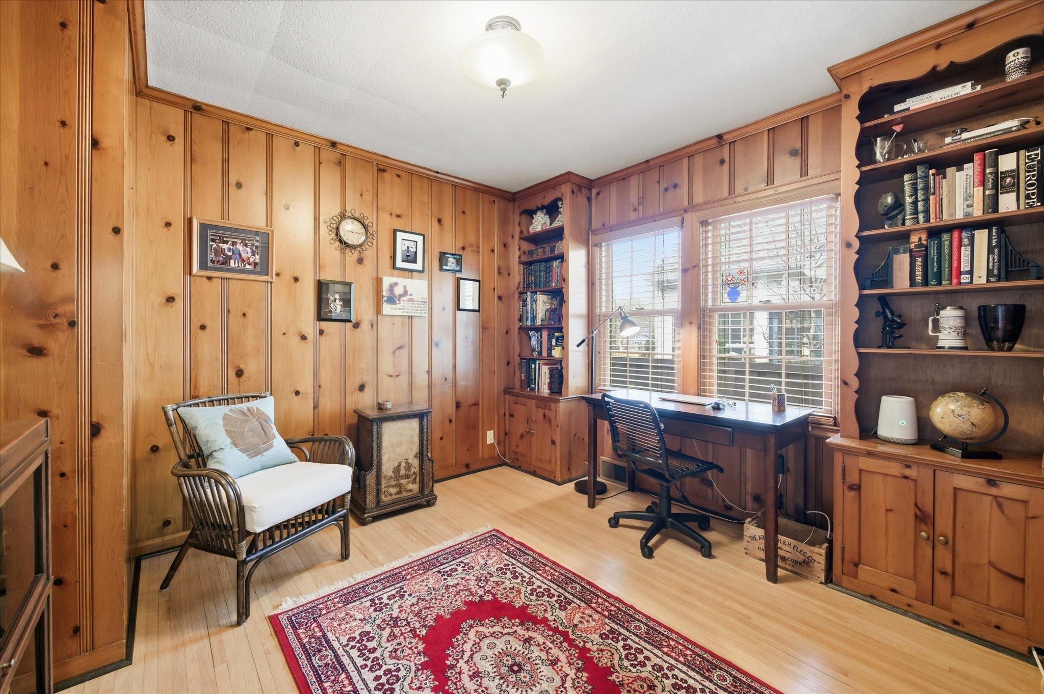 21-5216 Logan Ave S [2958851]- 021.jpg