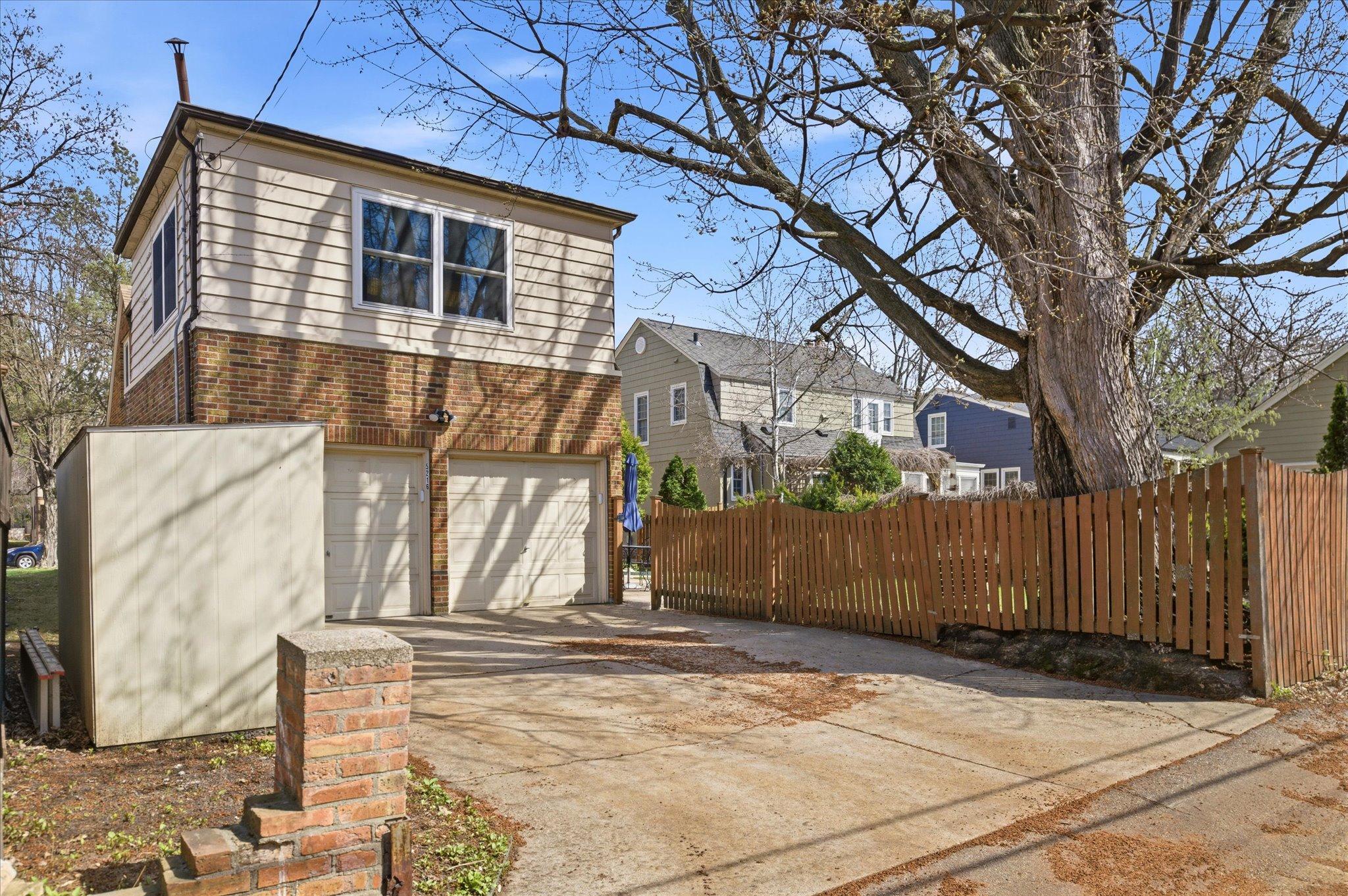 52-5216 Logan Ave S [2958851]- 052.jpg