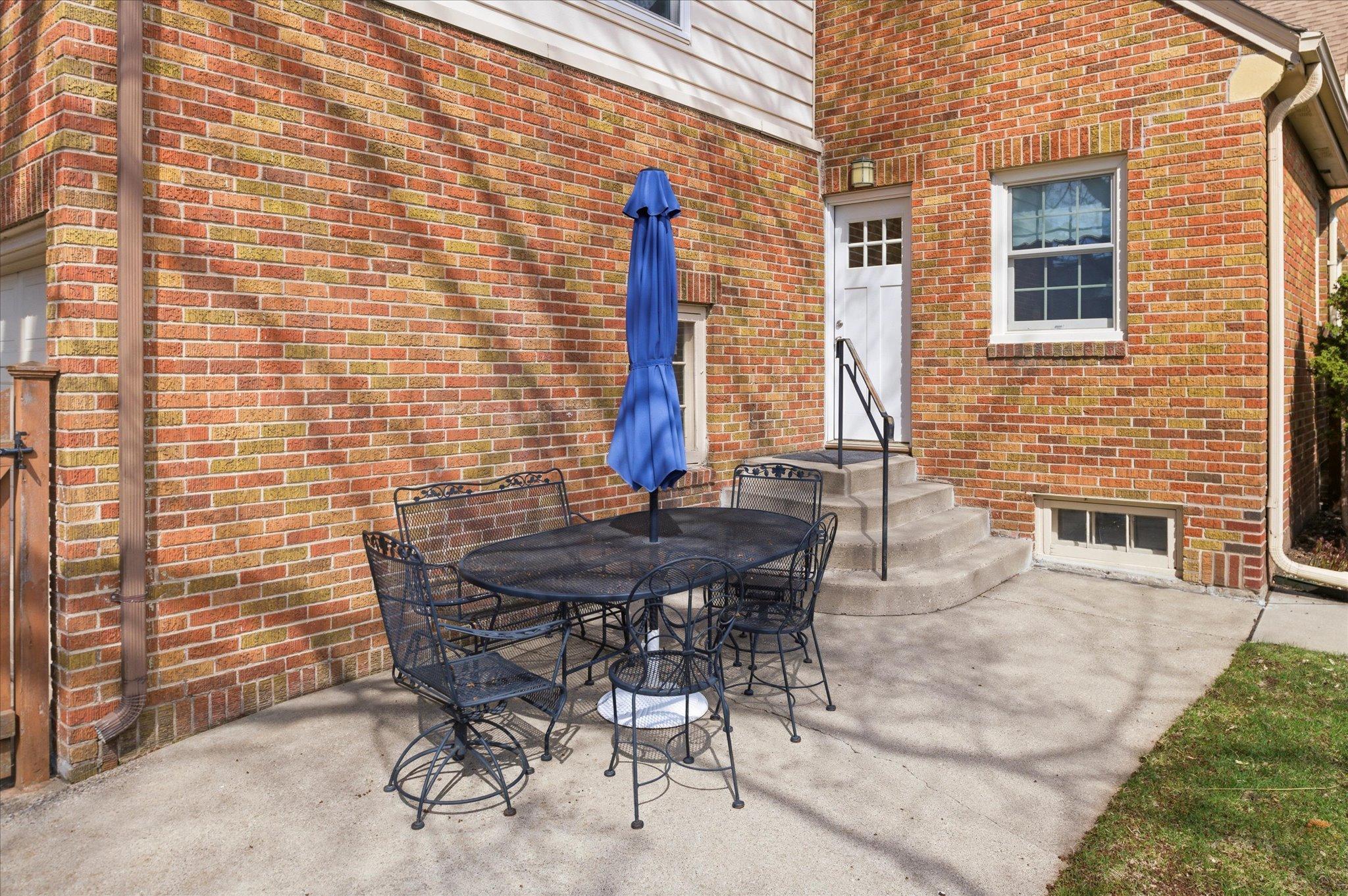 49-5216 Logan Ave S [2958851]- 049.jpg