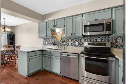 9273 Dartford Road, Woodbury, MN 55125