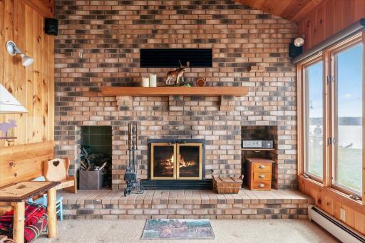 1128 Wienzel Point Road, Nisswa, MN 56468