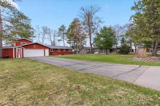 1128 Wienzel Point Road, Nisswa, MN 56468