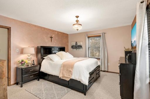 1580 Ramada Avenue S, Lakeland, MN 55043