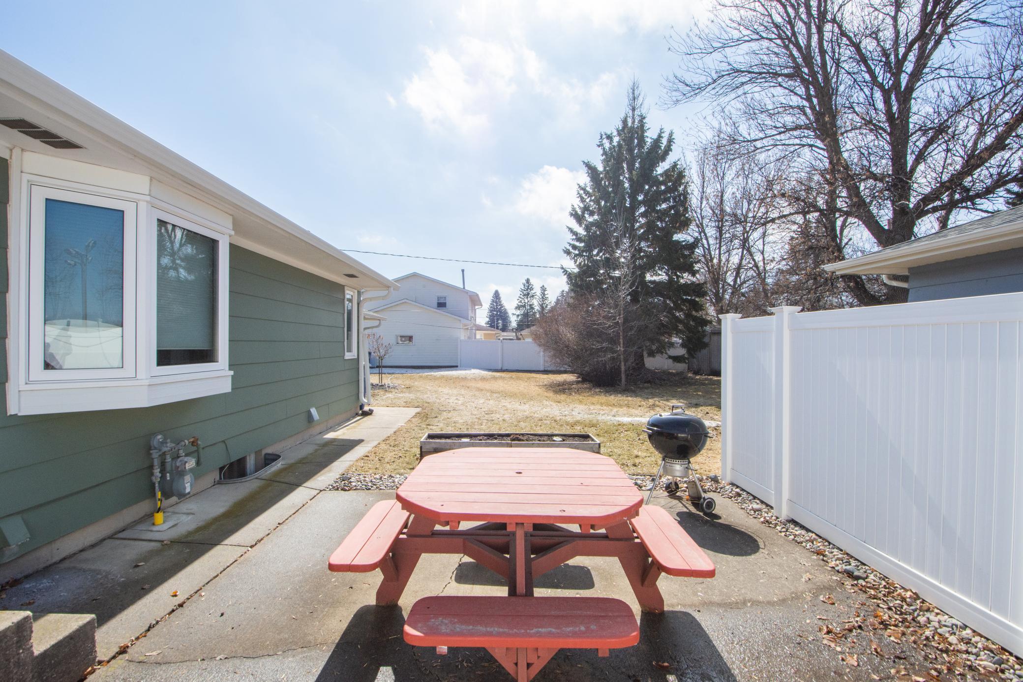 Pull up a seat, let's sit for a spell!