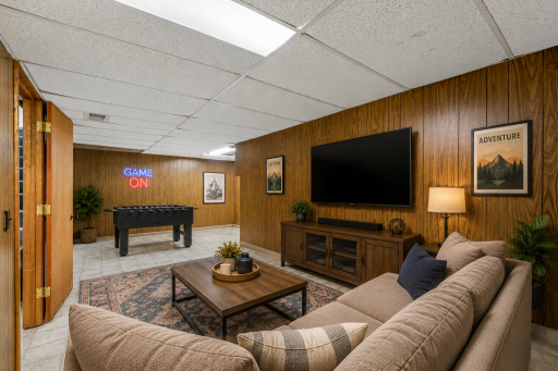2180 Bayard Avenue, Saint Paul, MN 55116