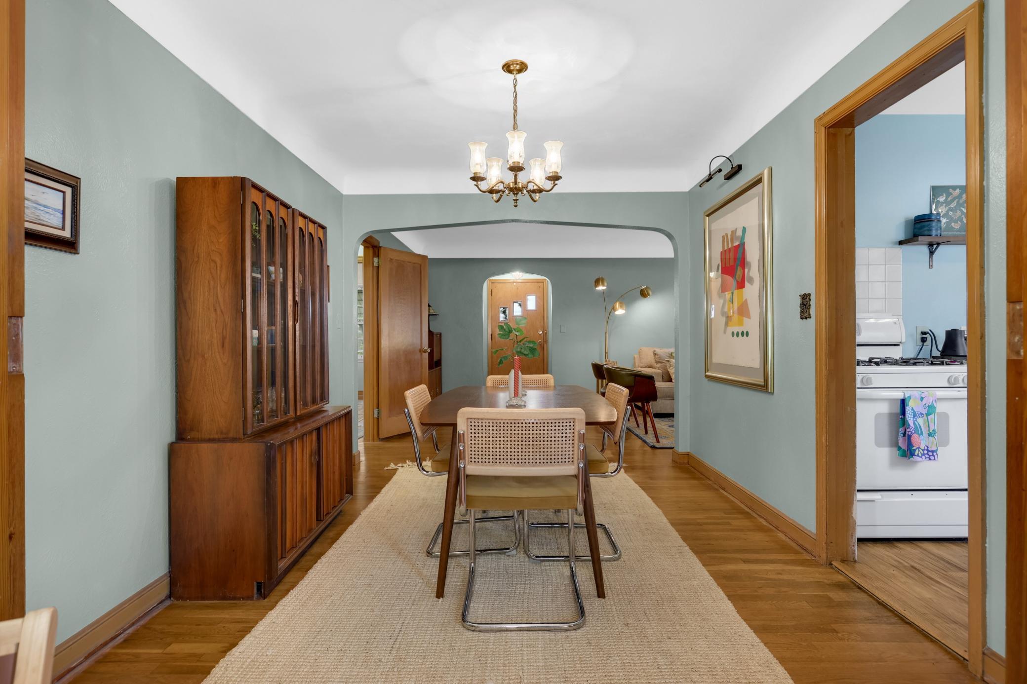 Formal dining room to gather your friends and family.