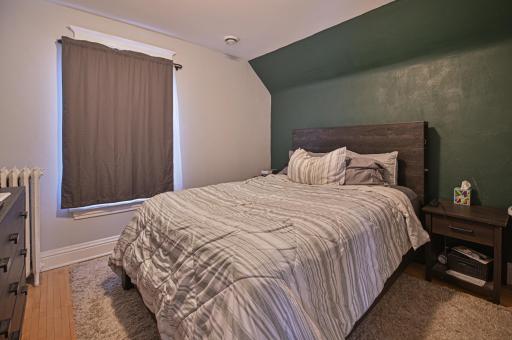 722 9th Avenue N, Fargo, ND 58102