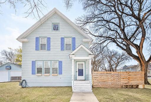 722 9th Avenue N, Fargo, ND 58102