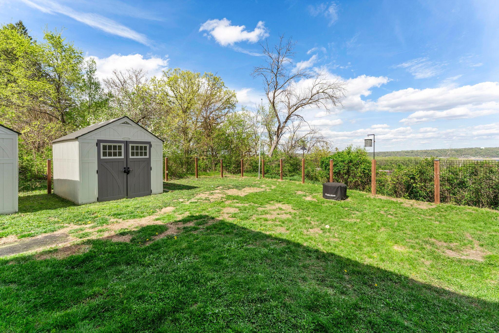 Photo 44