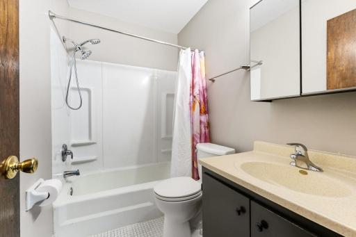 2011 E 122nd Street, D24, Burnsville, MN 55337